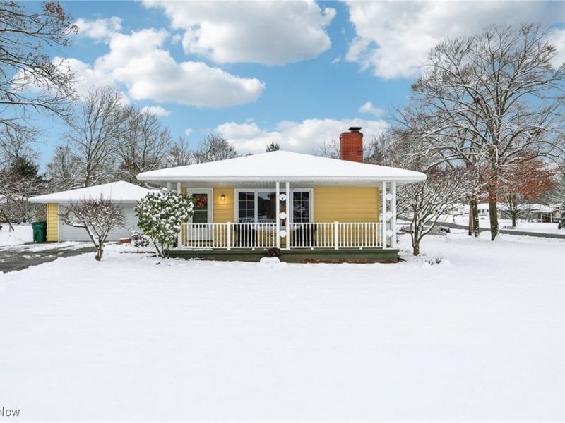 93 Woodland Drive, New Middletown, OH 44442 Photo 1