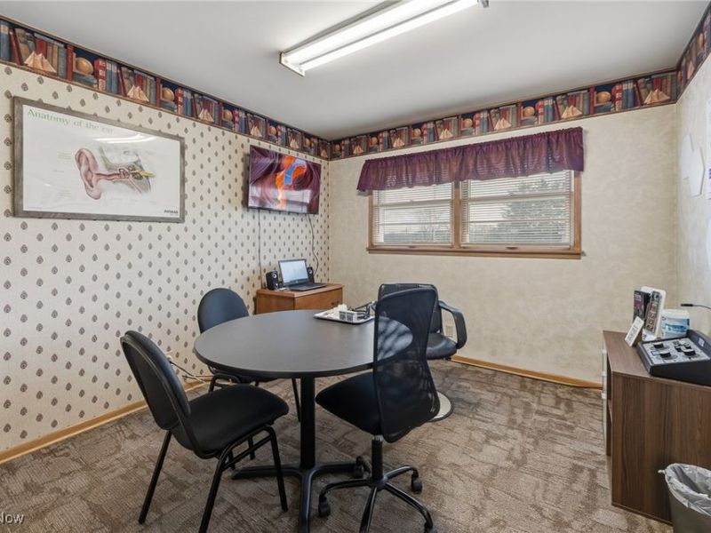 4156 Fulton Drive NW, Canton, OH 44718 Photo 5