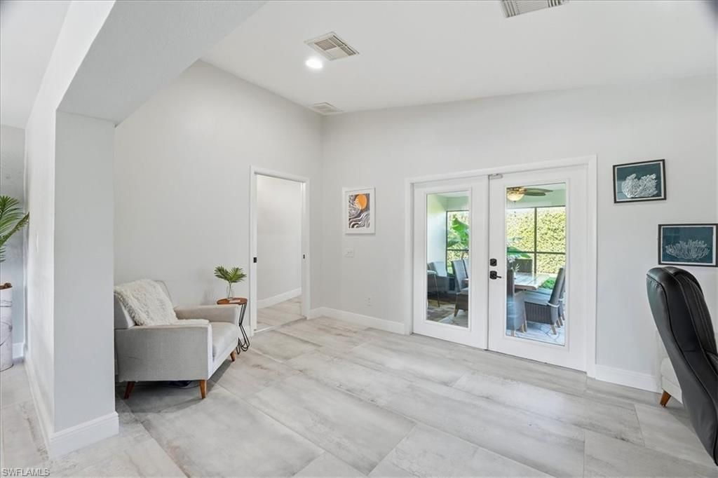 1023 El Valle Ave, Fort Myers, FL 33919 Photo