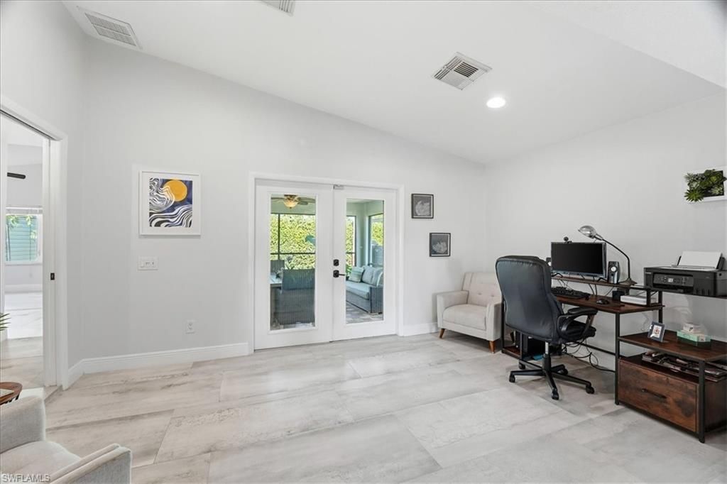 1023 El Valle Ave, Fort Myers, FL 33919 Photo