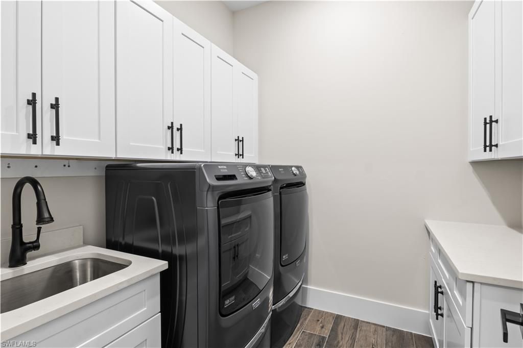 3906 SW 6th Ter, Cape Coral, FL 33991 Photo