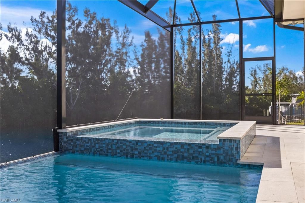 3906 SW 6th Ter, Cape Coral, FL 33991 Photo