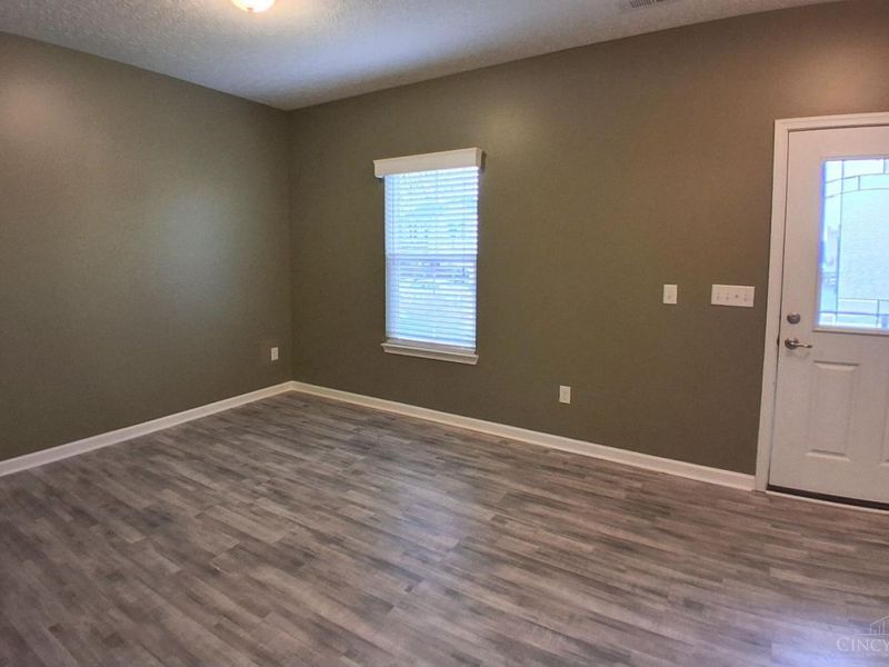 9452 Tebbs Court, Harrison, OH 45030 Photo 5