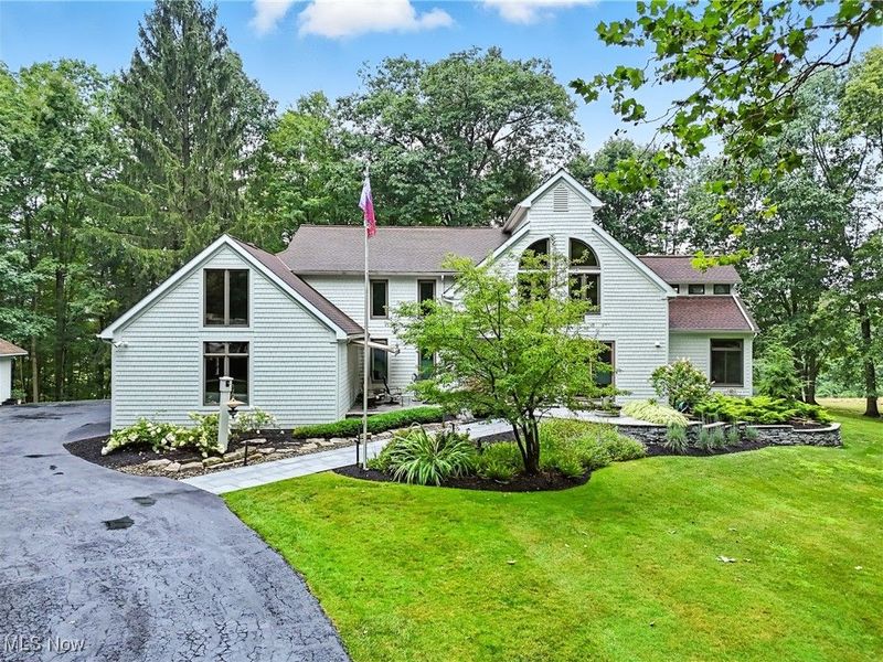 8700 Galloway Trail Trail, Novelty, OH 44072 Photo 2