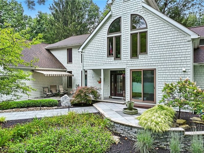 8700 Galloway Trail Trail, Novelty, OH 44072 Photo 4