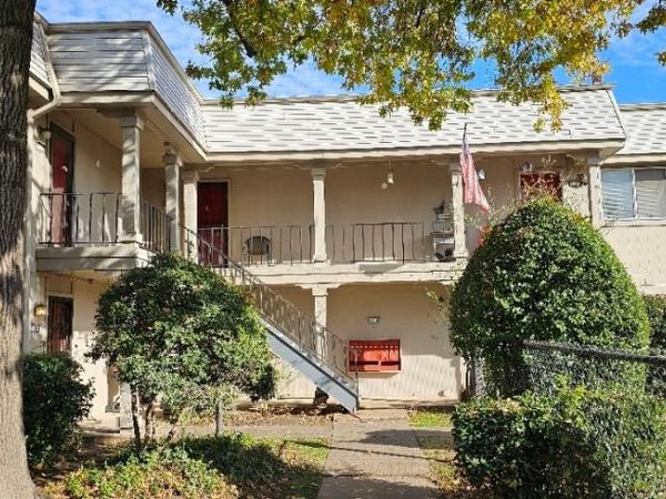 6718 S Lewis Avenue, Unit 706, Tulsa, OK 74136