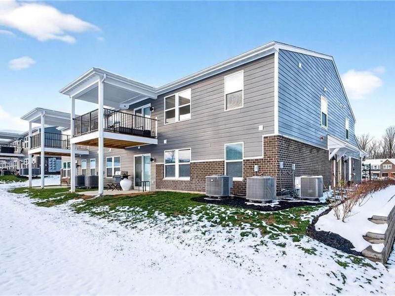 1687 S Golden Clove Bend, Sugarcreek Township, OH 45459 Photo 21