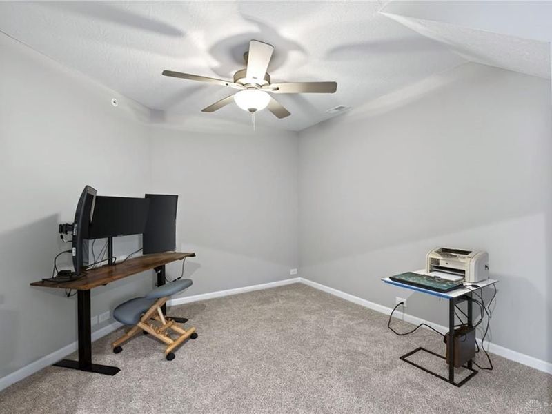 1687 S Golden Clove Bend, Sugarcreek Township, OH 45459 Photo 9