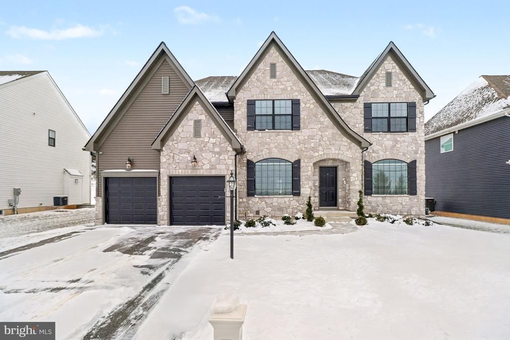 113 BECK ROAD, YORK, PA 17403