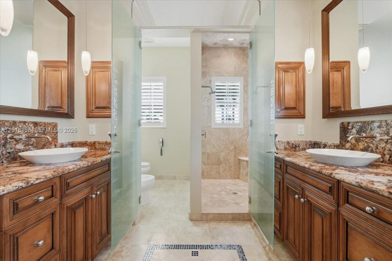 2641 NE 6th St, Pompano Beach, FL 33062 Photo