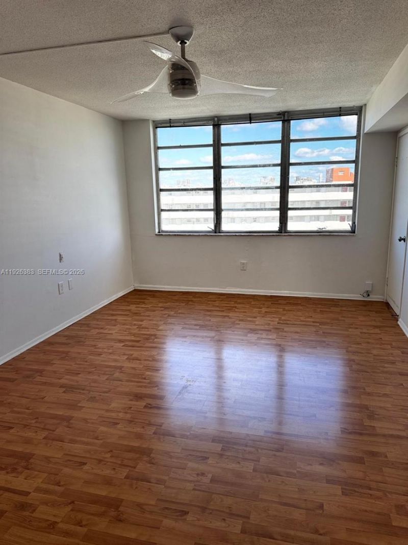 1770 NE 191st St, Unit 815-1, Miami, FL 33179 Photo