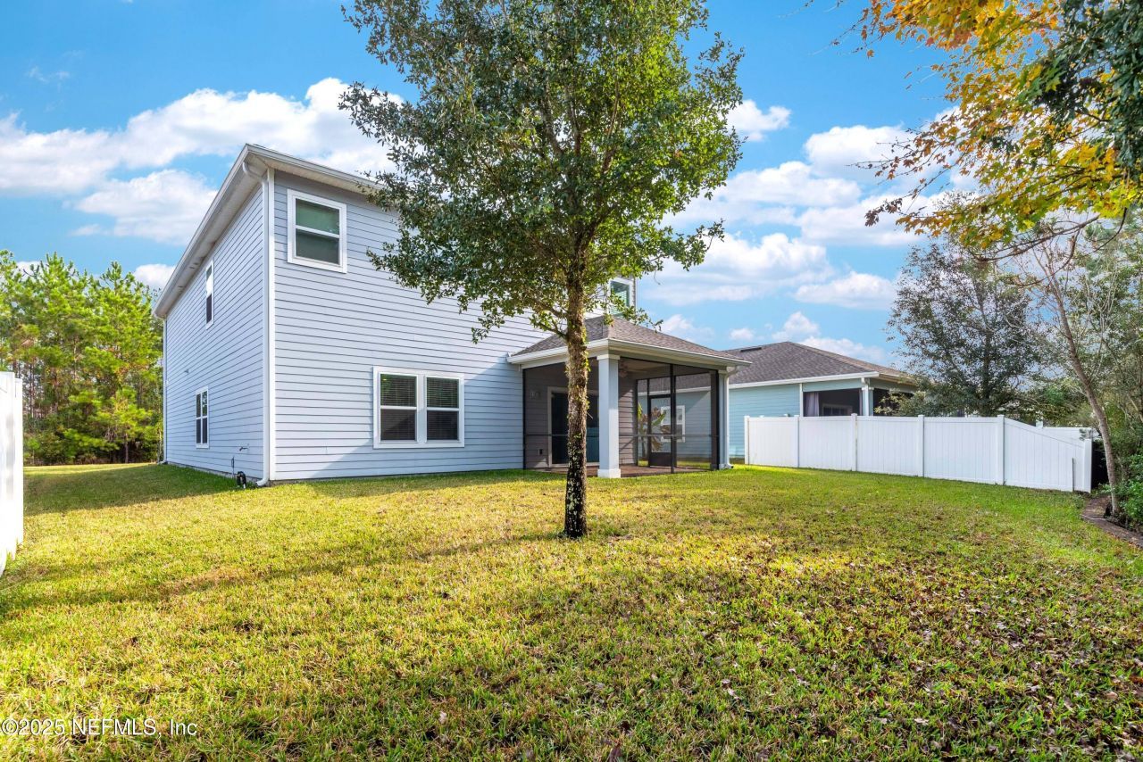 15815 Douglas Lake Drive, Jacksonville, FL 32218 Photo