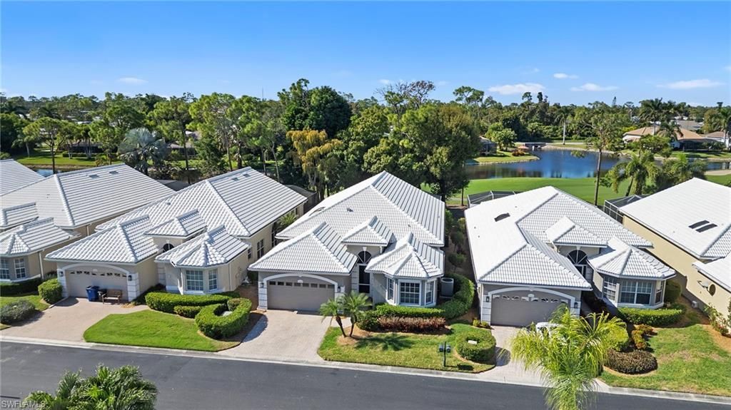 19349 Silver Oak Dr, Estero, FL 33967 Photo