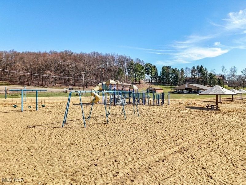 Oneida Trail, Malvern, OH 44644 Photo 11