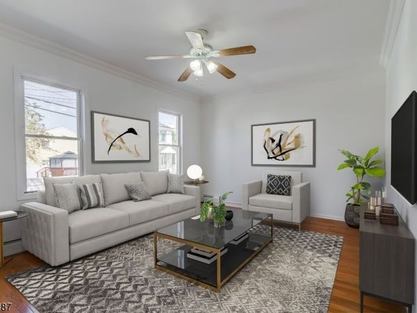 24 Green Ct, Lodi, NJ 07644