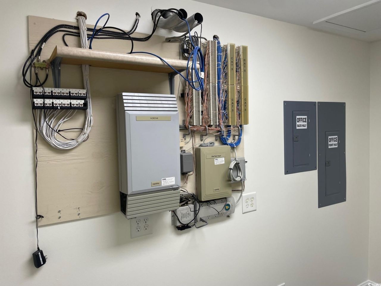 1434 Hawkins St. Photo 12