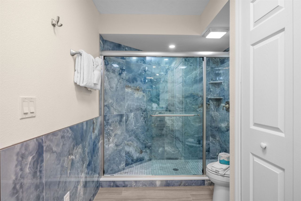 2445 W Gulf Dr, Unit 4E, Sanibel, FL 33957 Photo