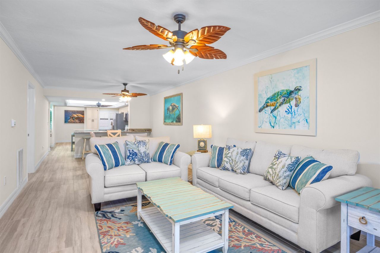 2445 W Gulf Dr, Unit 4E, Sanibel, FL 33957 Photo