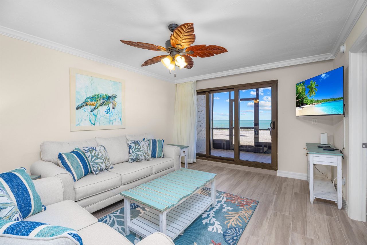 2445 W Gulf Dr, Unit 4E, Sanibel, FL 33957 Photo