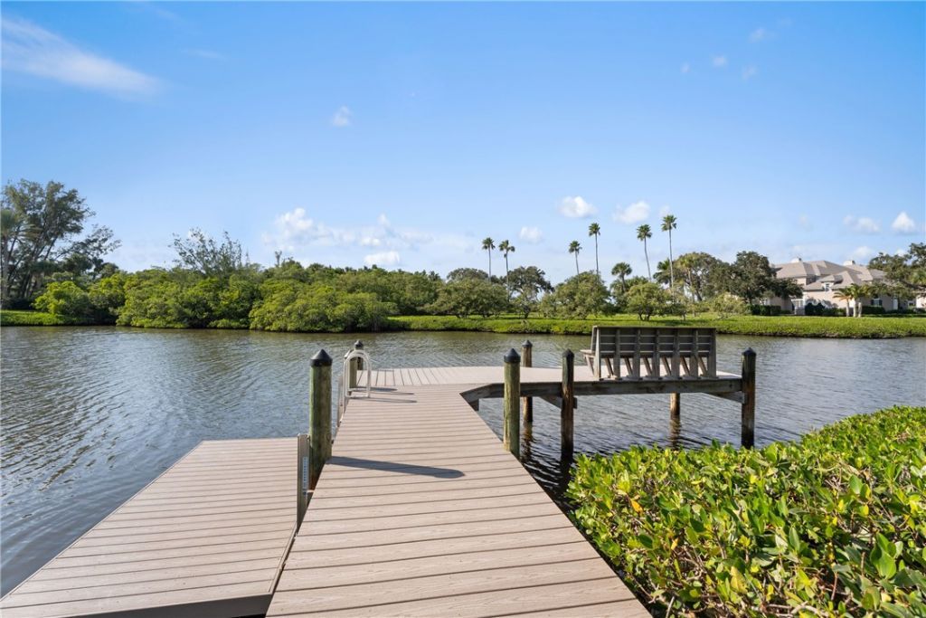 101 Oyster Cut, Vero Beach, FL 32963 Photo