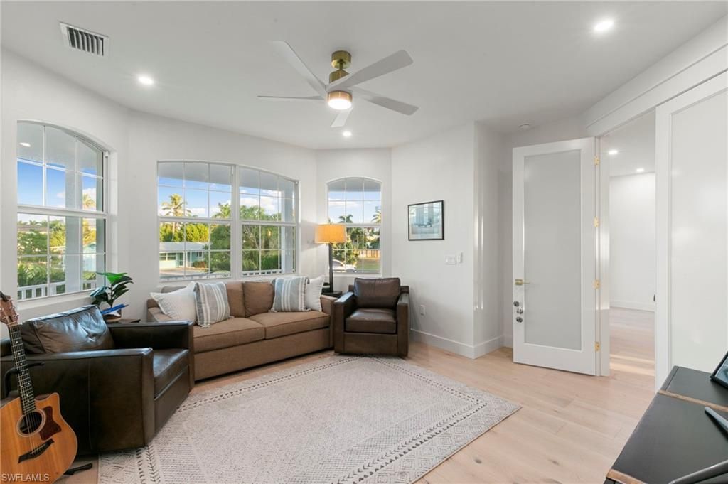 1794 Holiday Ln, Naples, FL 34104 Photo