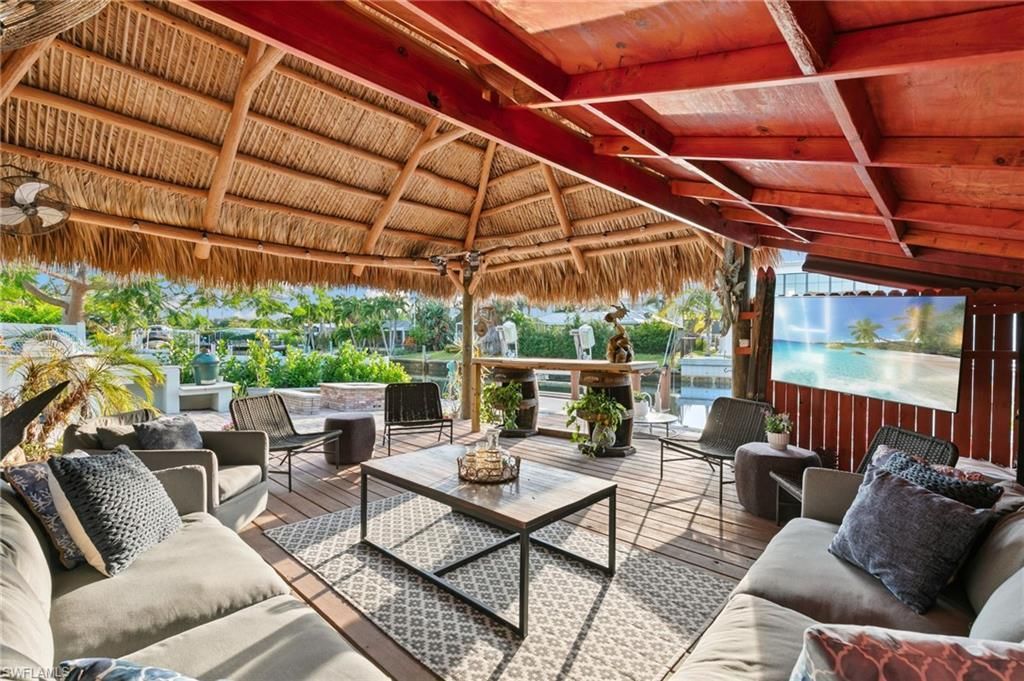 1794 Holiday Ln, Naples, FL 34104 Photo