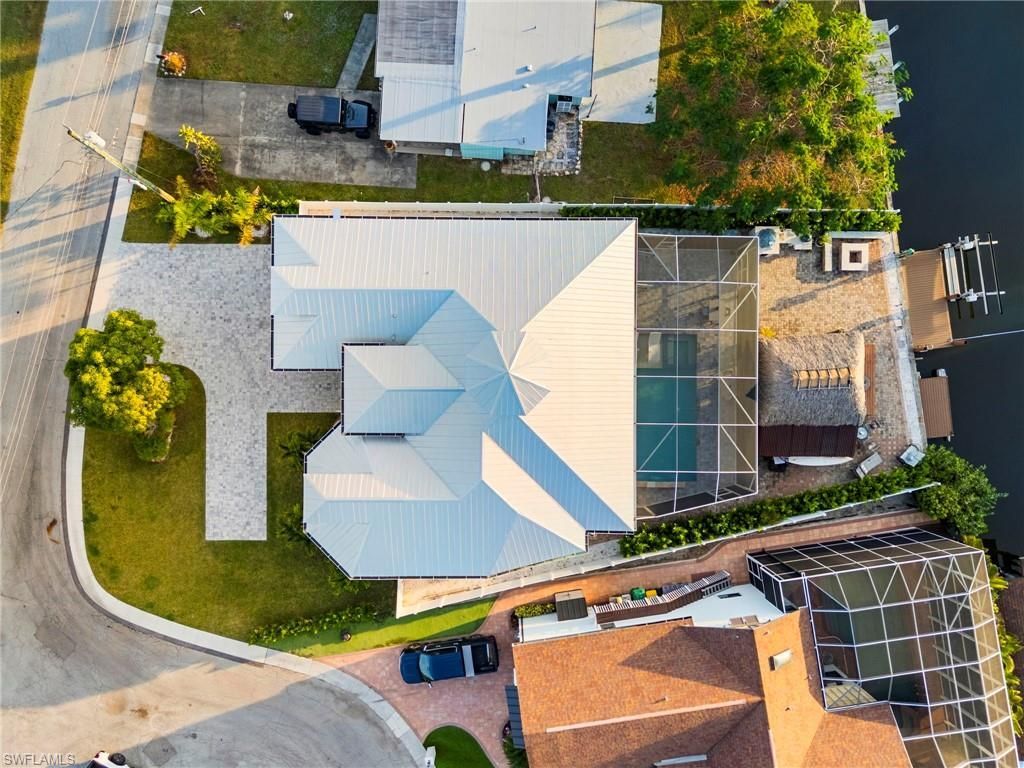 1794 Holiday Ln, Naples, FL 34104 Photo