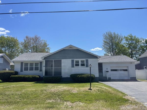 45 Vermont Street, Millinocket, ME 04462