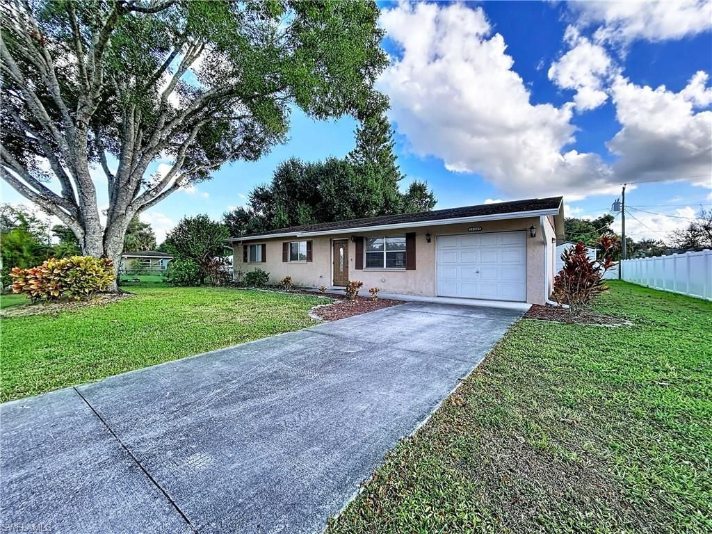 13307 Caribbean Blvd, Fort Myers, FL 33905 Photo