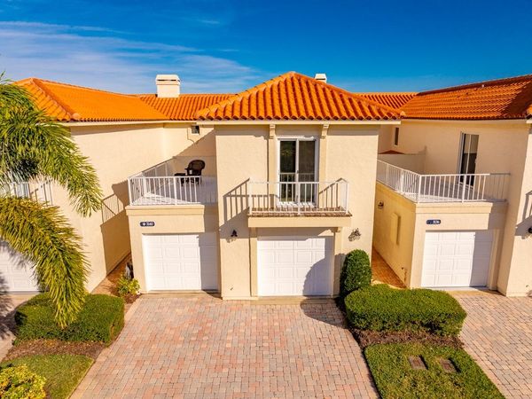 5140 Saint Davids Drive, Vero Beach, FL 32967