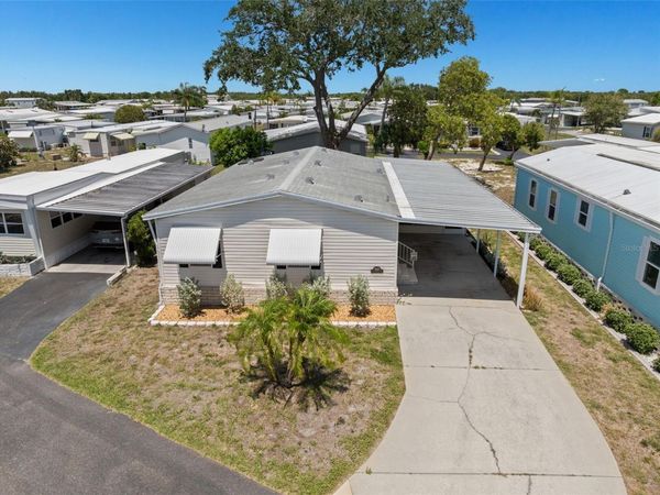 7107 MOUNT ESSEX DRIVE NE, Unit 520, ST PETERSBURG, FL 33702