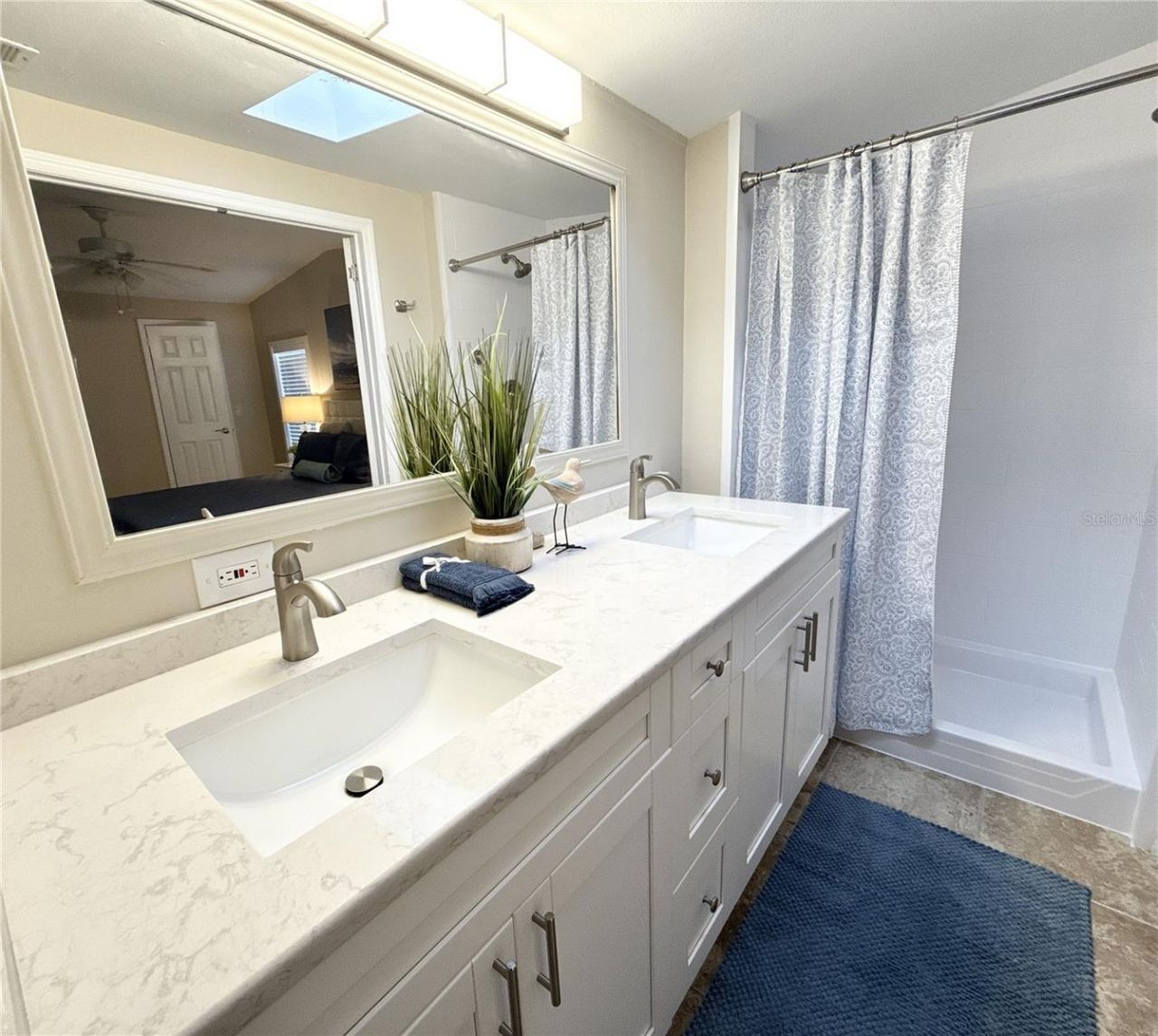 7107 Mount Essex Drive Ne, Unit 520, Saint Petersburg, FL 33702 Photo