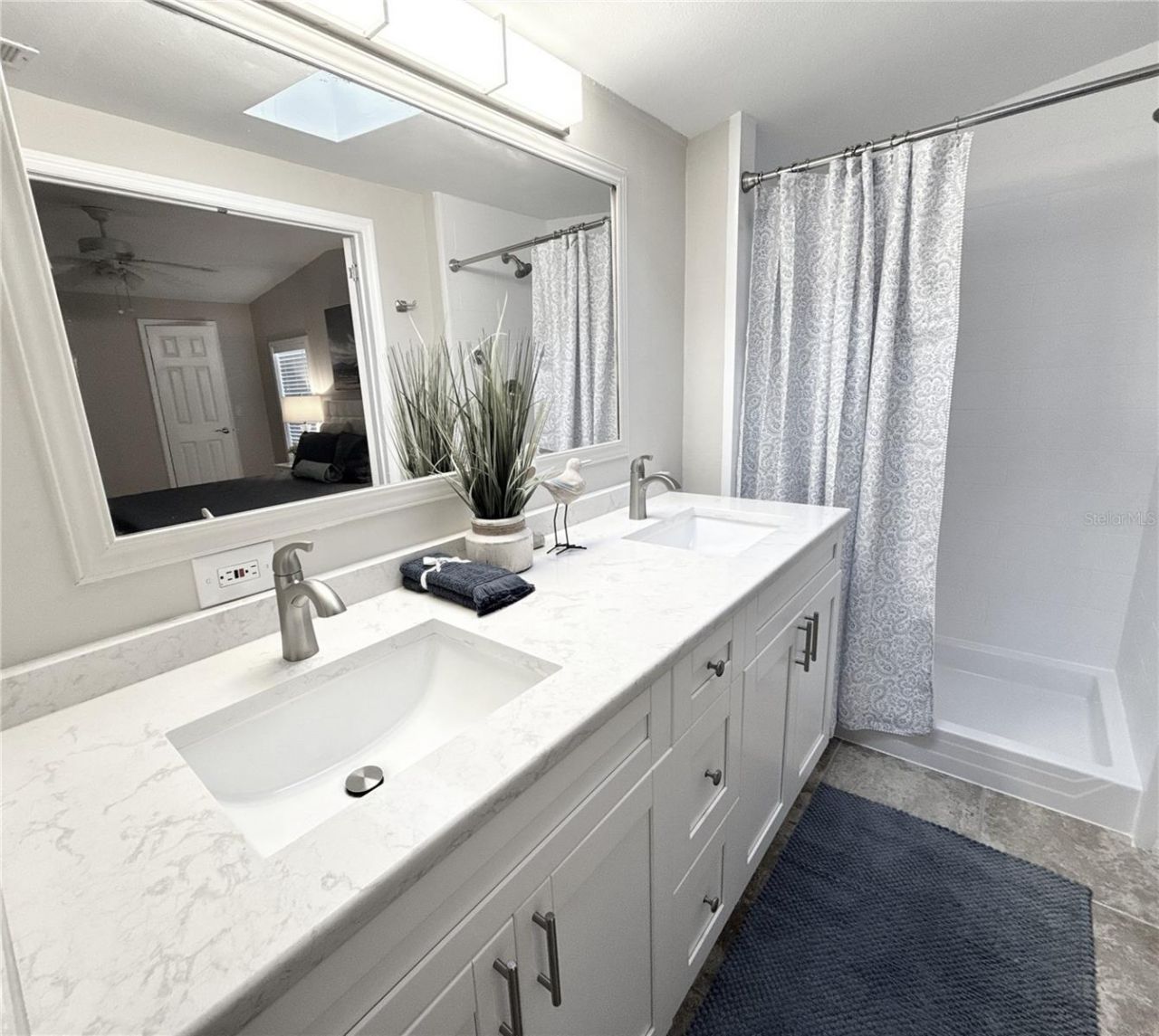 7107 Mount Essex Drive Ne, Unit 520, Saint Petersburg, FL 33702 Photo