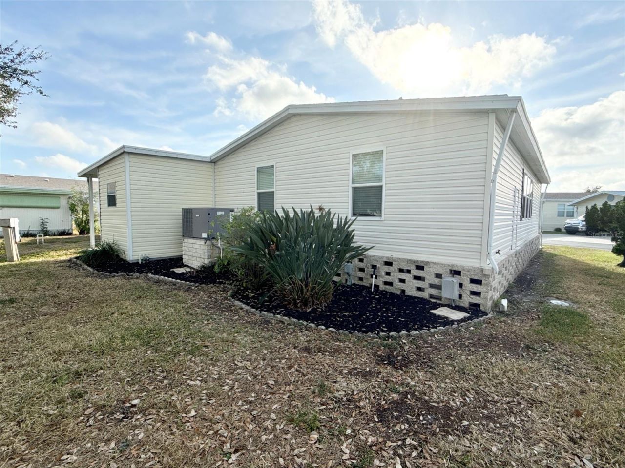 7107 Mount Essex Drive Ne, Unit 520, Saint Petersburg, FL 33702 Photo