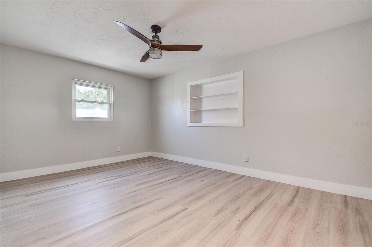 140 89th Avenue Ne, Saint Petersburg, FL 33702 Photo