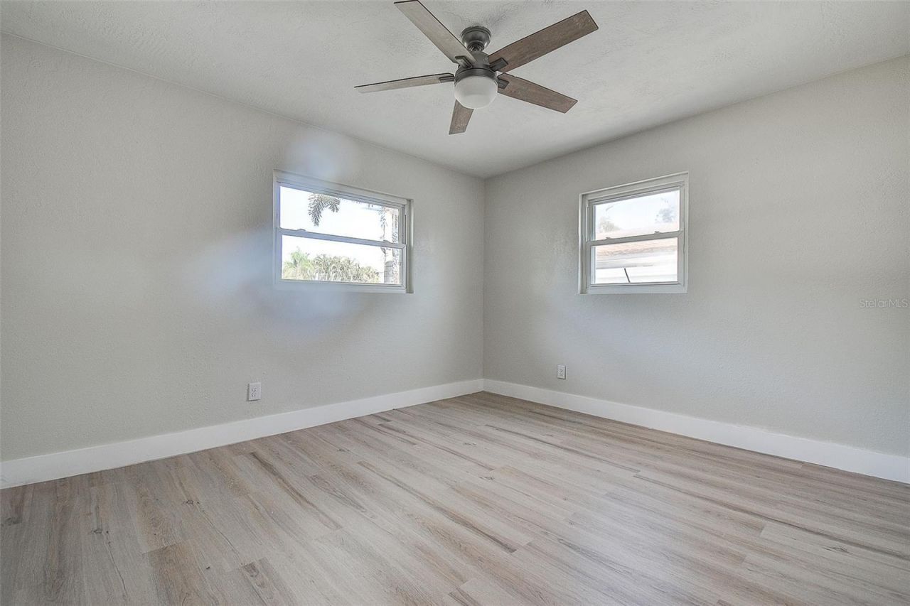 140 89th Avenue Ne, Saint Petersburg, FL 33702 Photo