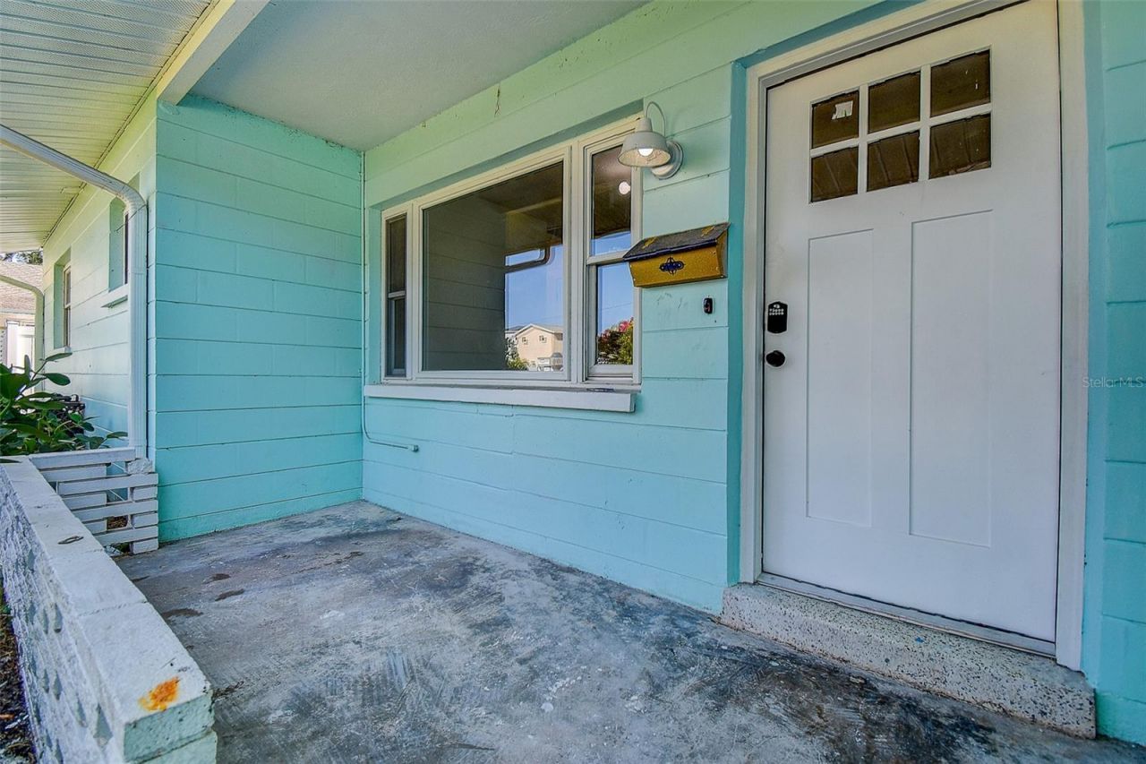 140 89th Avenue Ne, Saint Petersburg, FL 33702 Photo