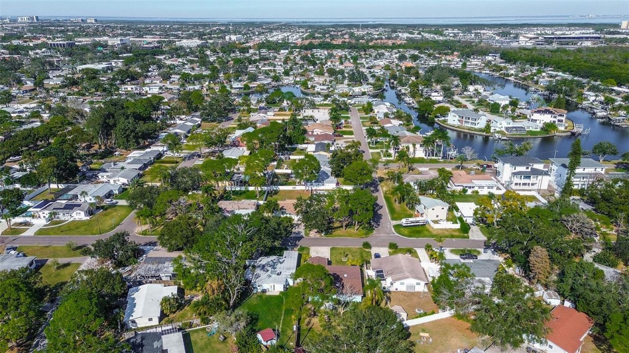 140 89th Avenue Ne, Saint Petersburg, FL 33702 Photo