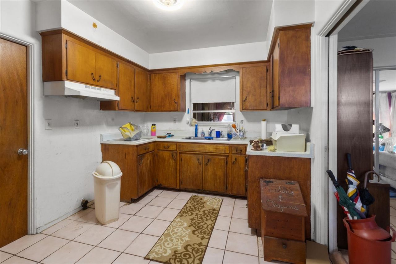 2728 Prospect Street, Sarasota, FL 34239 Photo