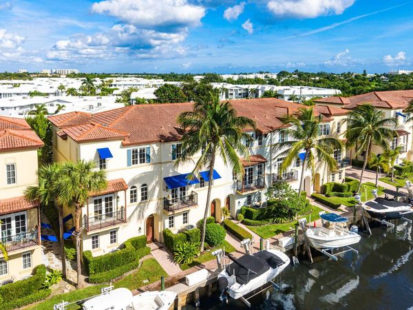 824 Virginia Garden Drive, Boynton Beach, FL 33435