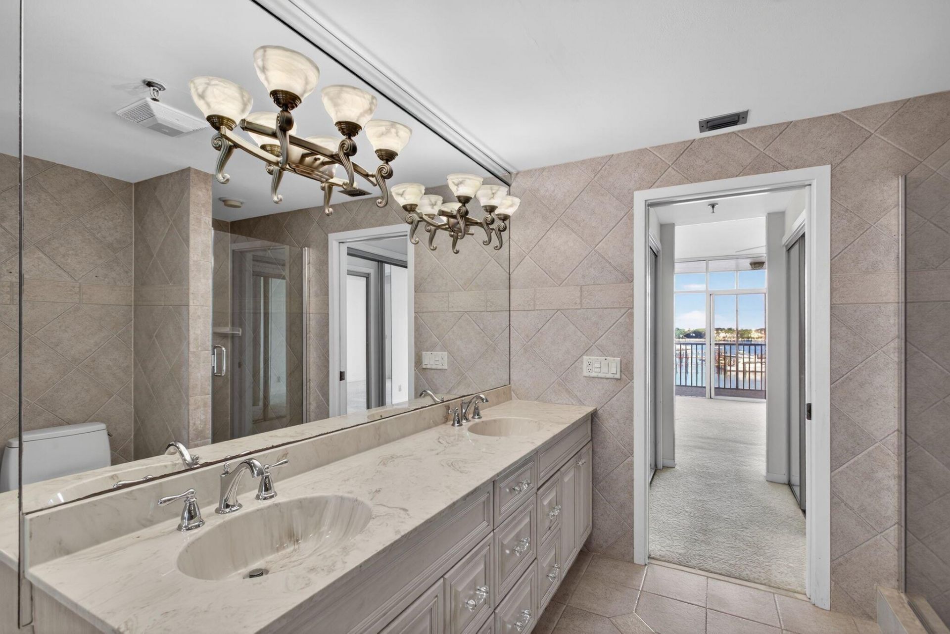 11390 Twelve Oaks Way, Unit 420, North Palm Beach, FL 33408 Photo