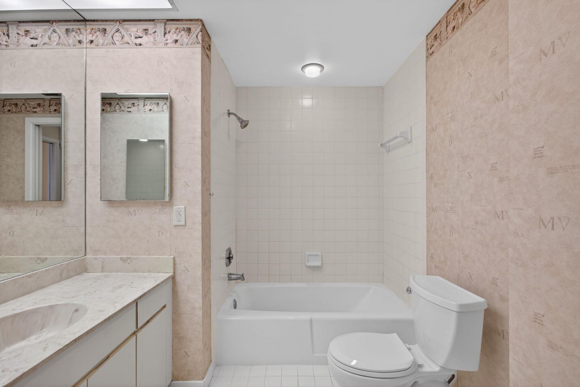 11390 Twelve Oaks Way, Unit 420, North Palm Beach, FL 33408 Photo