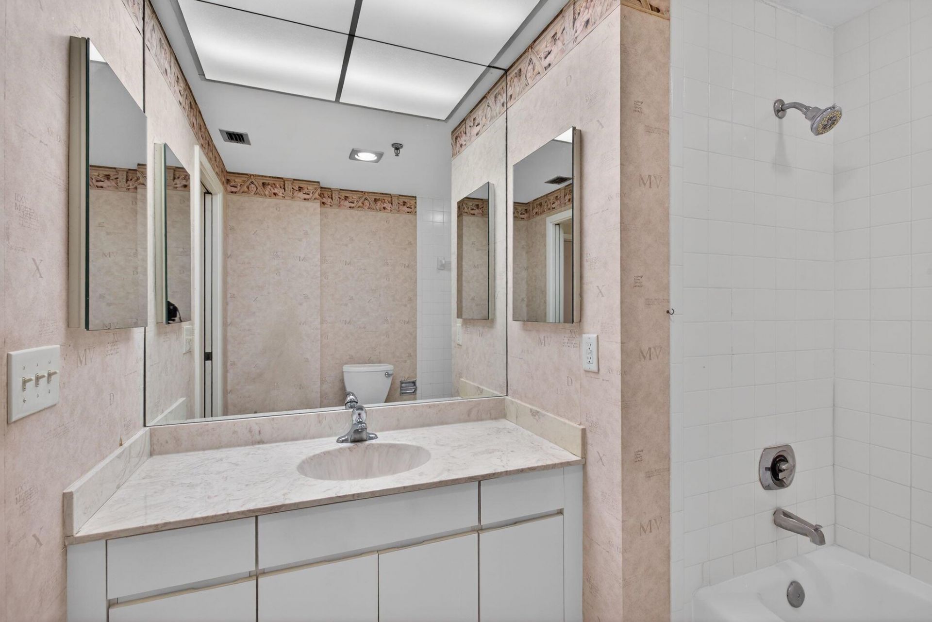 11390 Twelve Oaks Way, Unit 420, North Palm Beach, FL 33408 Photo