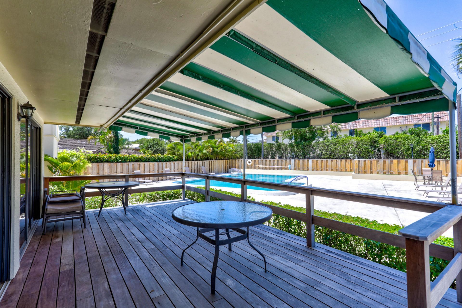 11390 Twelve Oaks Way, Unit 420, North Palm Beach, FL 33408 Photo