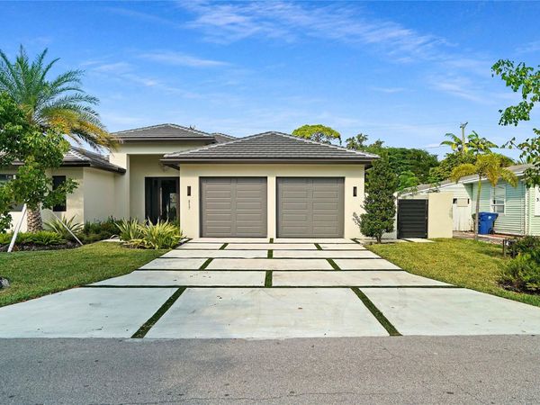 317 NE 21st Street, Wilton Manors, FL 33305
