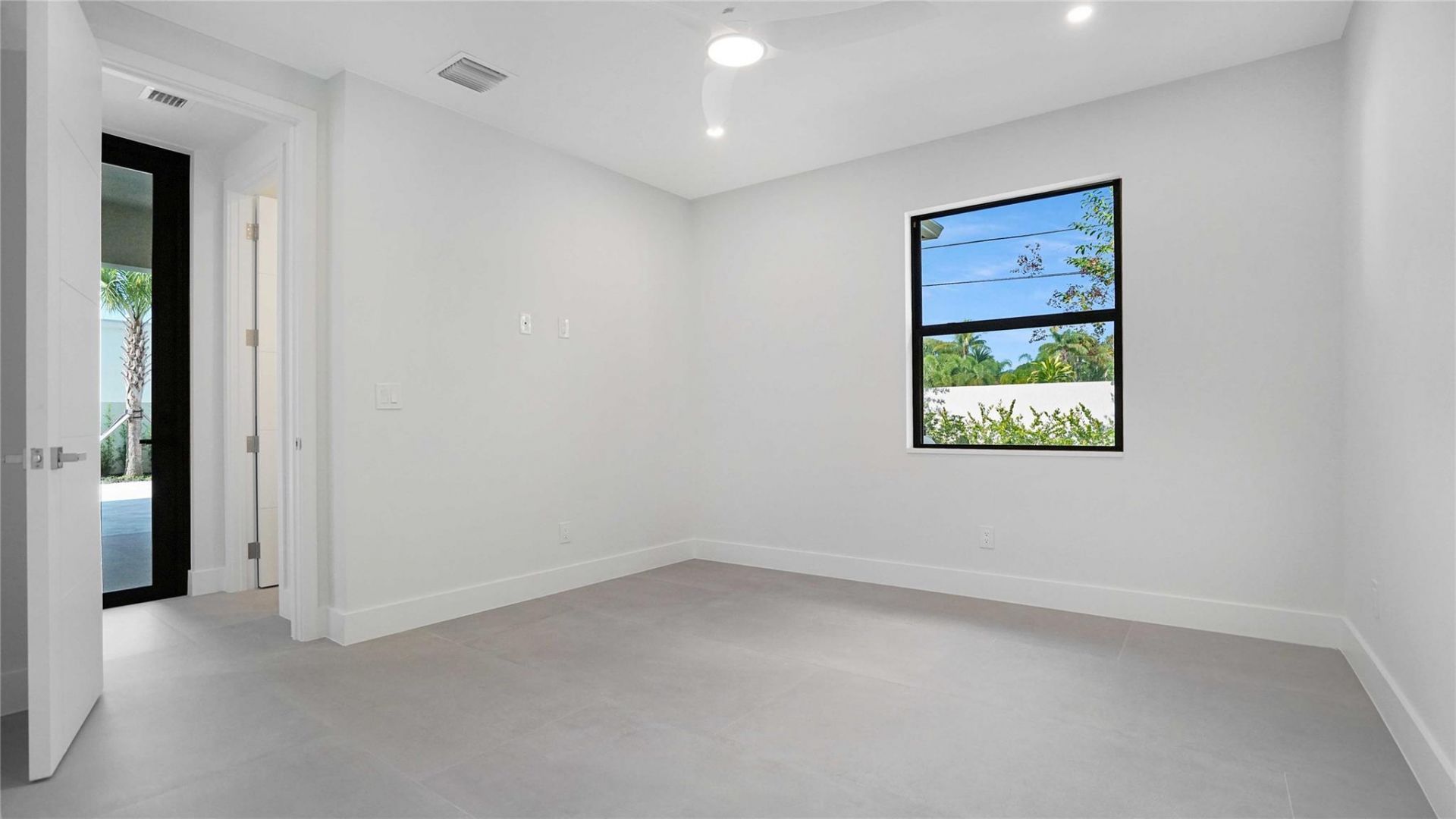 317 NE 21st Street, Wilton Manors, FL 33305 Photo