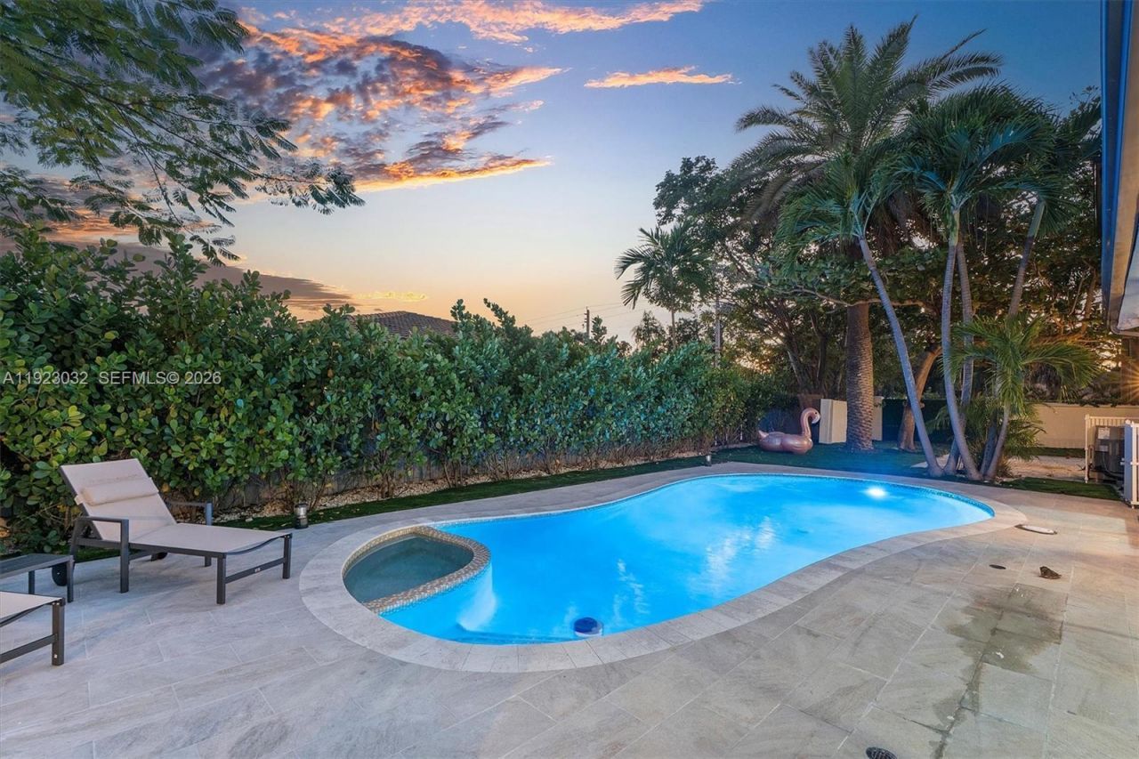 210 NE 107 St, Miami Shores, FL 33161 Photo