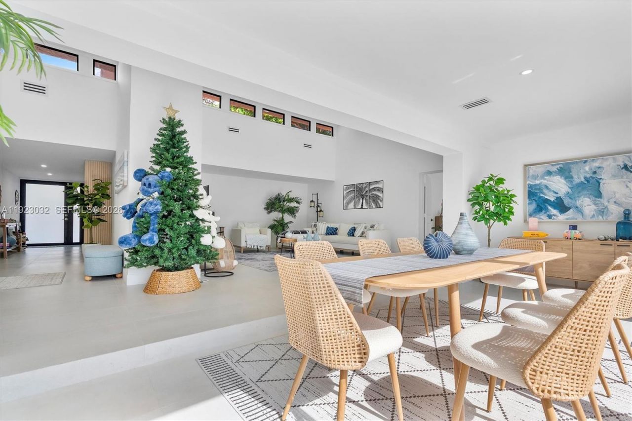 210 NE 107 St, Miami Shores, FL 33161 Photo