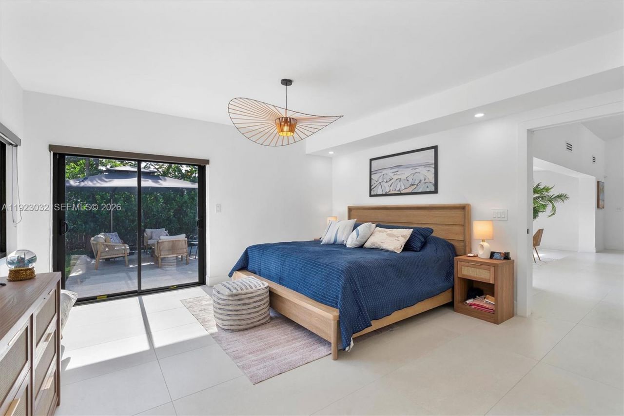 210 NE 107 St, Miami Shores, FL 33161 Photo