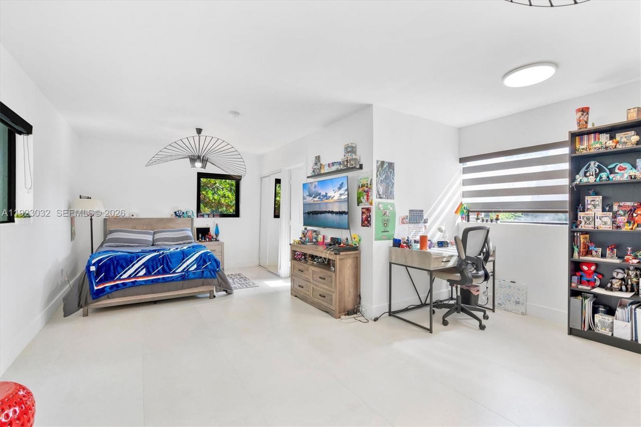 210 NE 107 St, Miami Shores, FL 33161 Photo